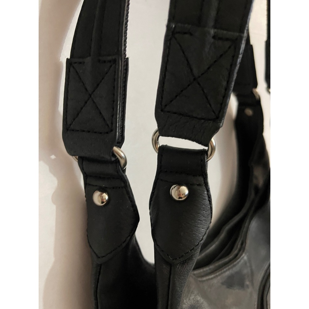 Gun Tote'n‎ Mamas Black Leather Concealed Carry Shoulder Bag RFID CCW Purse - Picture 5 of 16